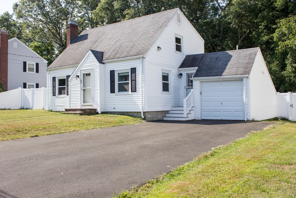 31 Netta Road Dedham, MA 02026 - Photo 1 of 22 Gallery Image 1
