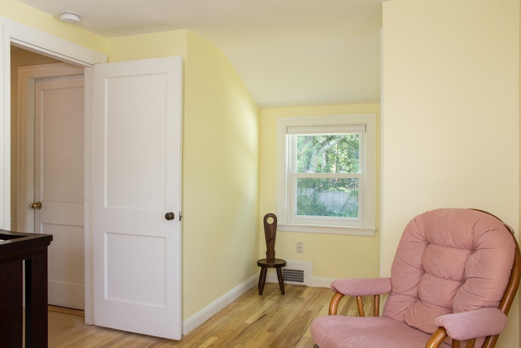 31 Netta Road Dedham, MA 02026 - Photo 17 of 22 Gallery Image 17