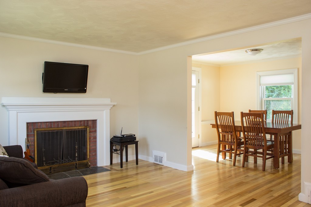 31 Netta Road Dedham, MA 02026 - Photo 9 of 22 Gallery Image 9