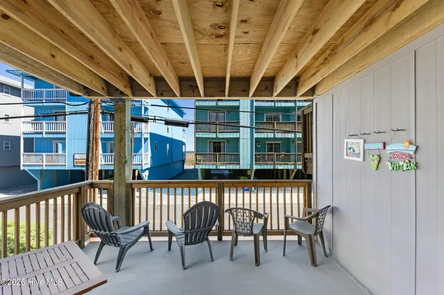 $429,000 | 505 Carolina Beach Avenue North, Unit 1F, Carolina Beach, NC 28428