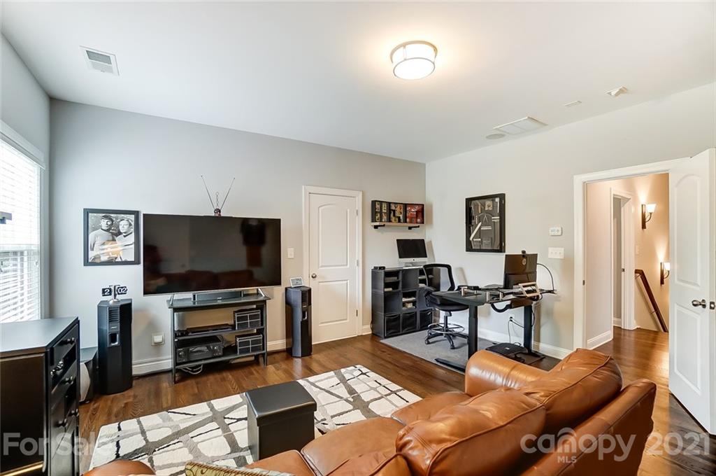 6748 Montgomery Road Lake Wylie, SC 29710 - Photo 36 of 48 Gallery Image 36