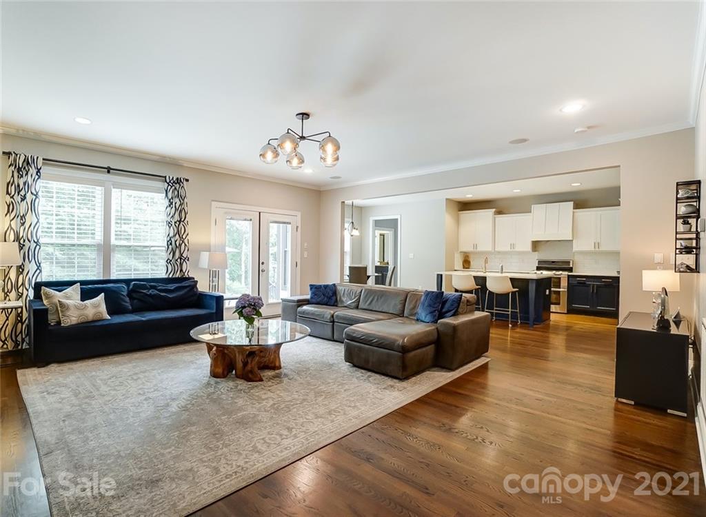 6748 Montgomery Road Lake Wylie, SC 29710 - Photo 9 of 48 Gallery Image 9