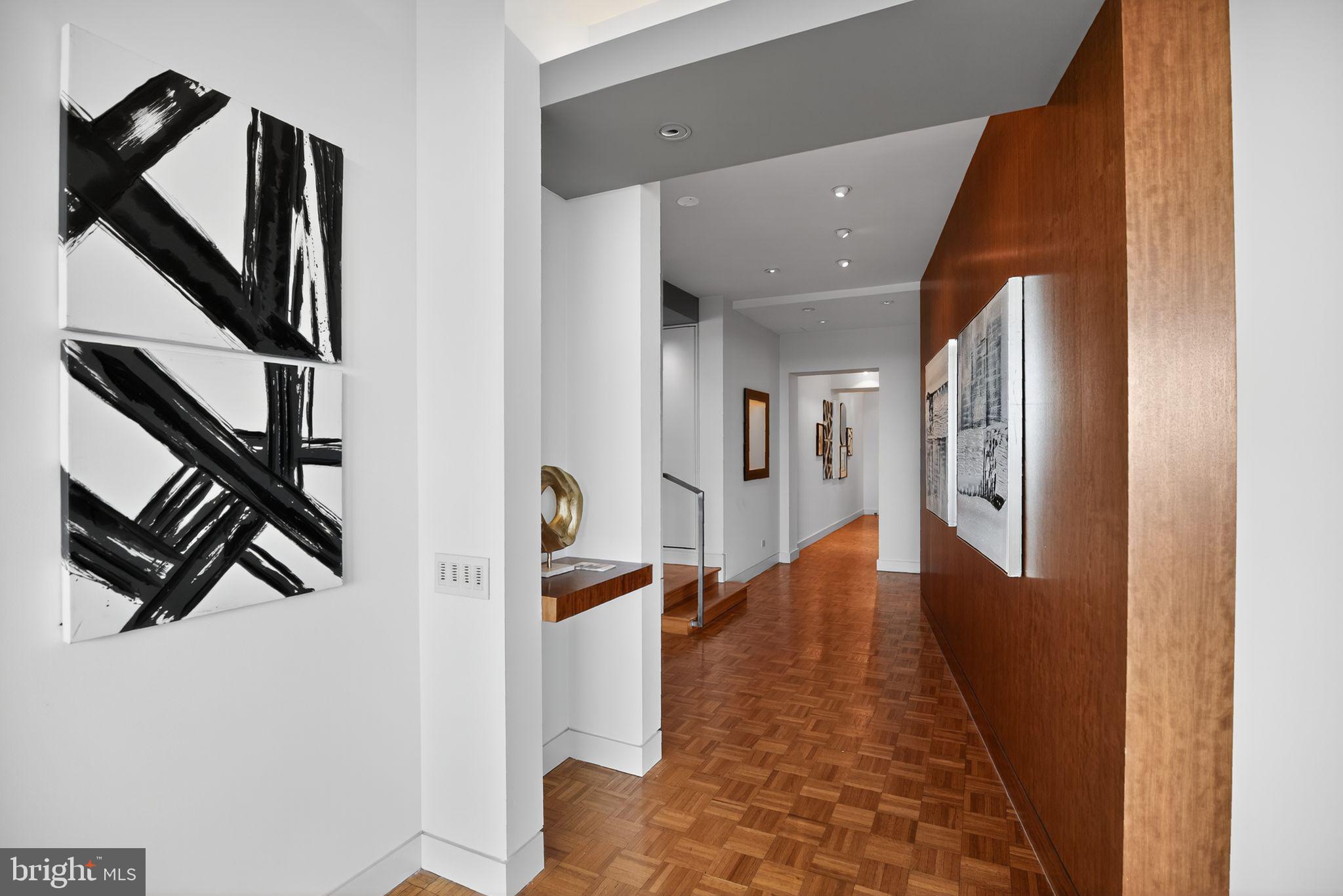 1820 Rittenhouse Square, Unit 1802 Philadelphia, PA 19103 - Photo 22 of 28 Entry Hall