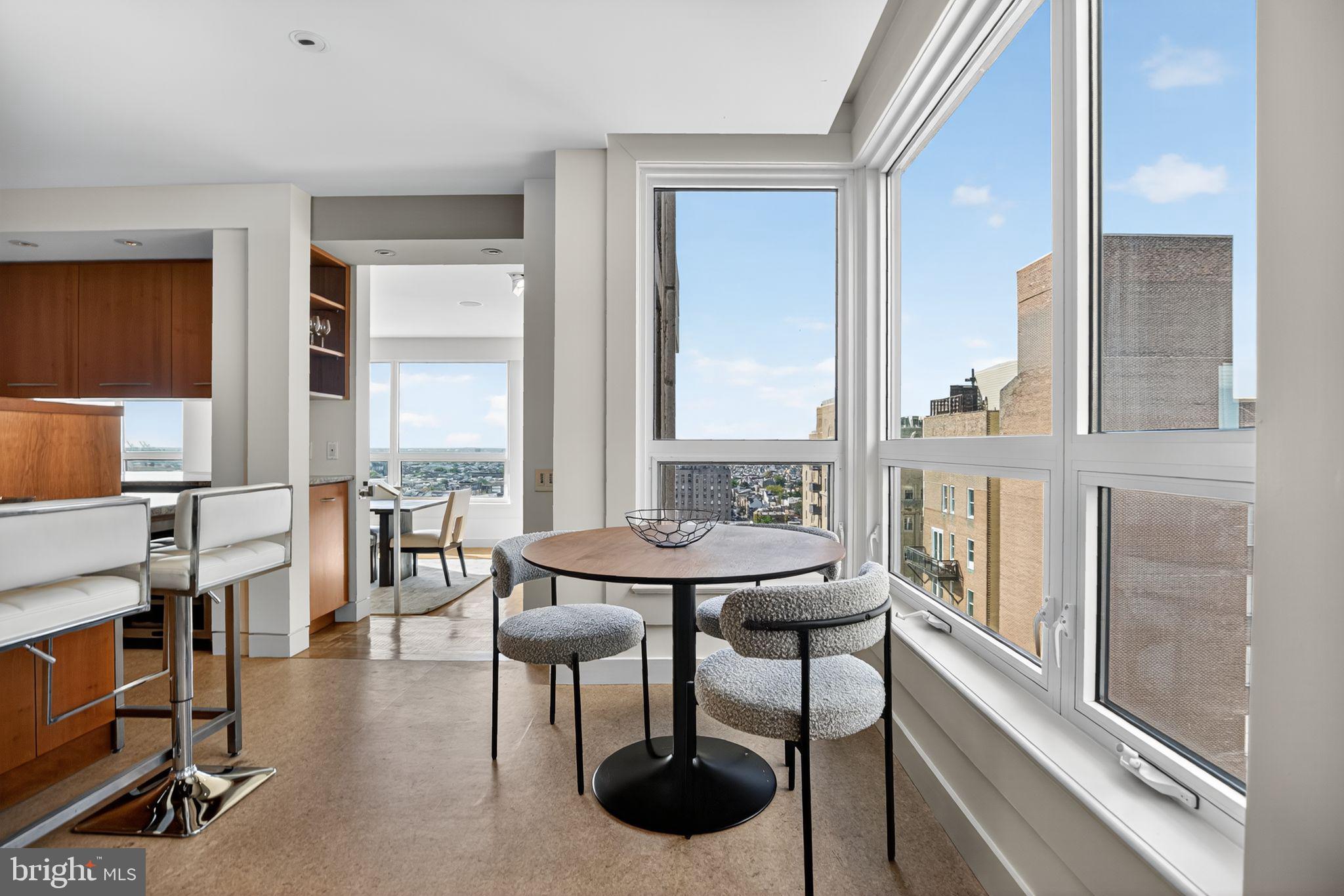 1820 Rittenhouse Square, Unit 1802 Philadelphia, PA 19103 - Photo 6 of 28 Gallery Image 6