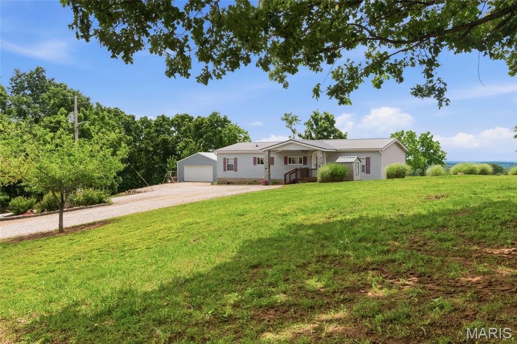 842 McClean Road Mountain Grove, MO 65711 - Photo 2 of 41