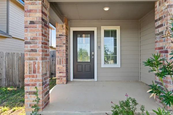 $1,850 | 3303 Mission River, San Antonio, TX 78245