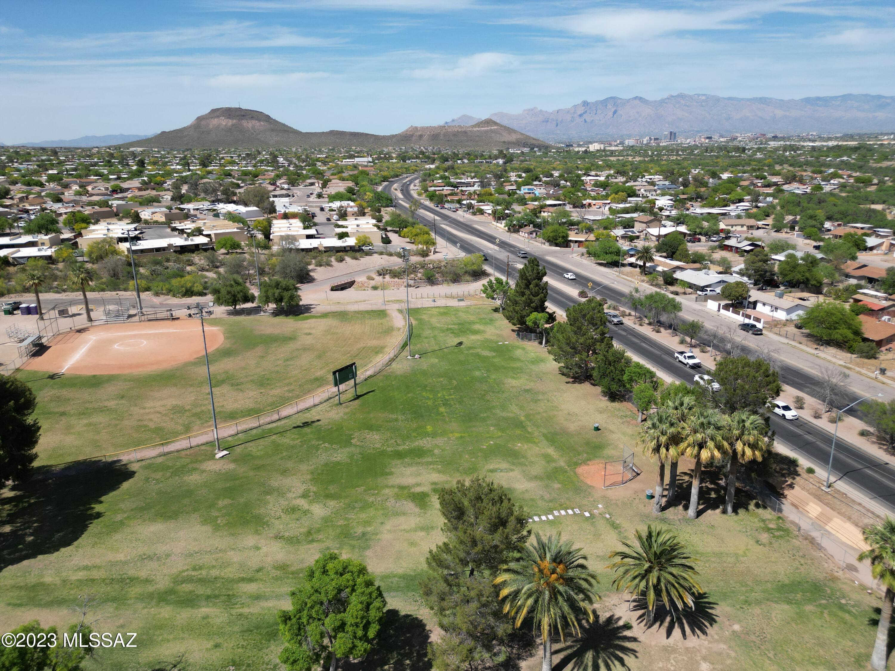 3534 South Mission Road, Unit 1 Tucson, AZ 85713 - Photo 37 of 40