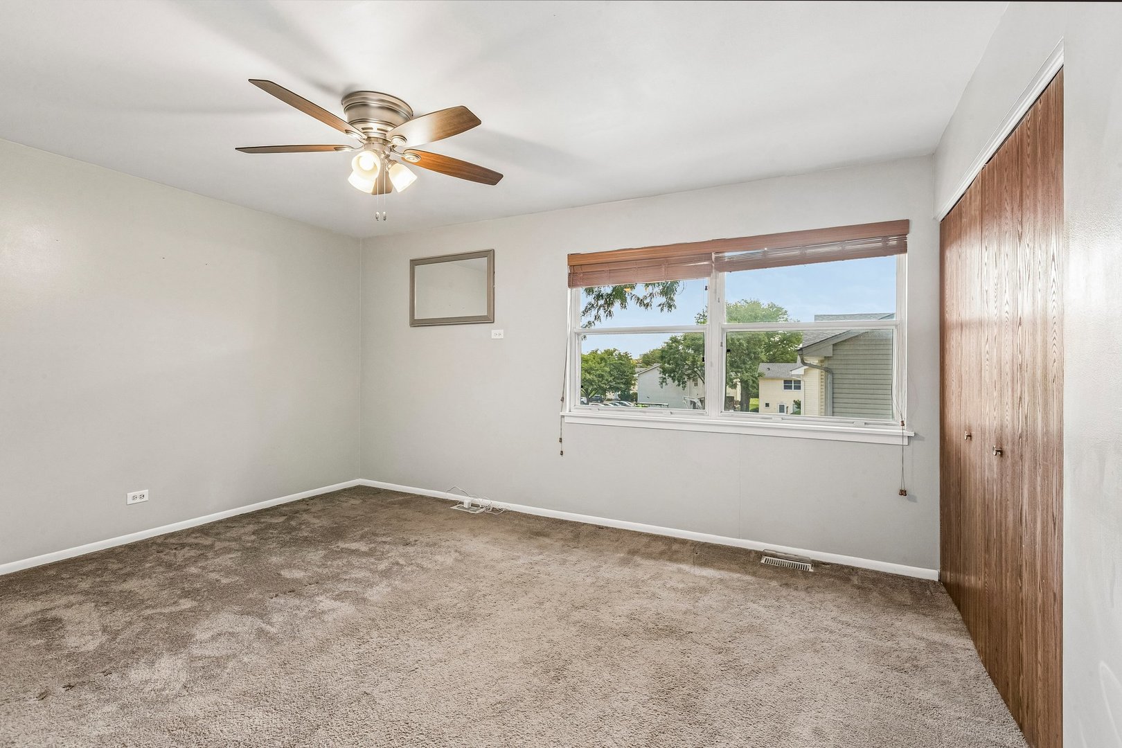 224 Raintree Court Aurora, IL 60504 - Photo 19 of 37 Gallery Image 19