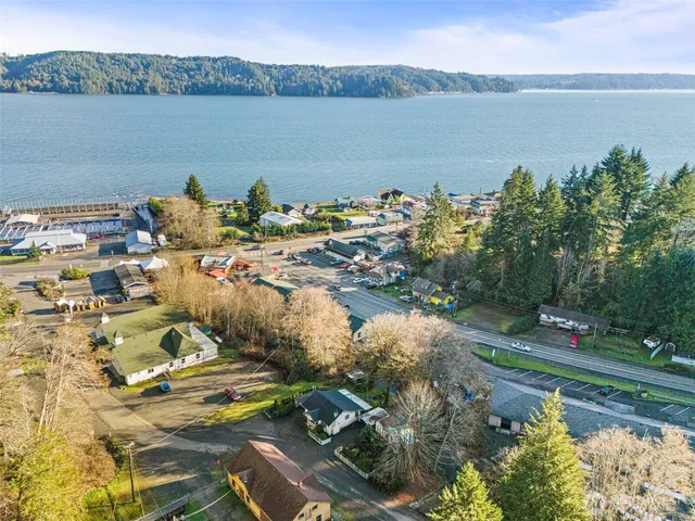 $299,000 | 121 North Finch Creek Road, Hoodsport, WA 98548