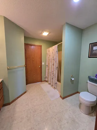 $695,000 | 33303 County Road 29, Peterson, MN 55962