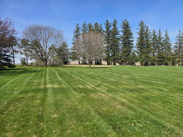 $695,000 | 33303 County Road 29, Peterson, MN 55962