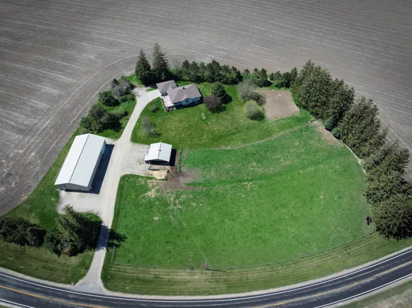 $695,000 | 33303 County Road 29, Peterson, MN 55962