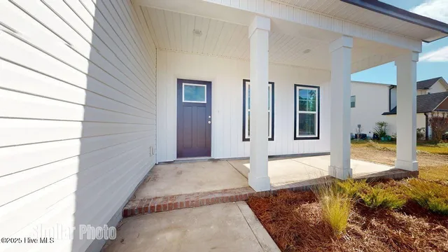 $327,000 | 317 Starky Drive, Richlands, NC 28574