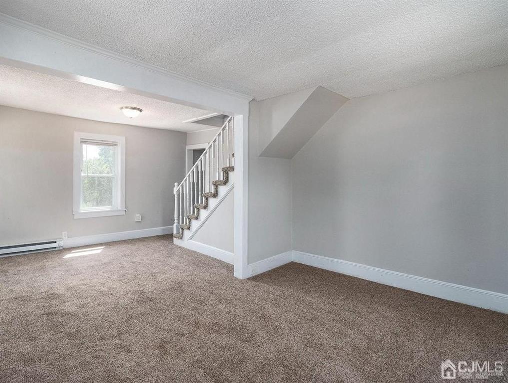 729 Watsontown Road Berlin, NJ 08009 - Photo 3 of 14