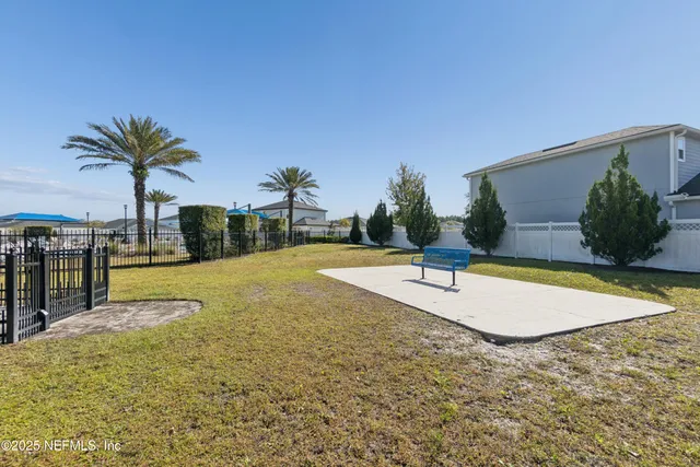 a view of a entertaining space