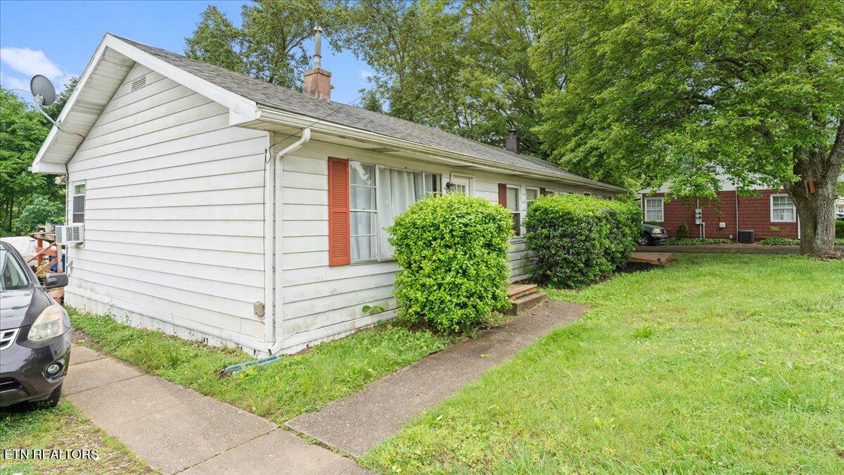 383 Robertsville Road Oak Ridge, TN 37830 - Photo 3 of 30 Exterior