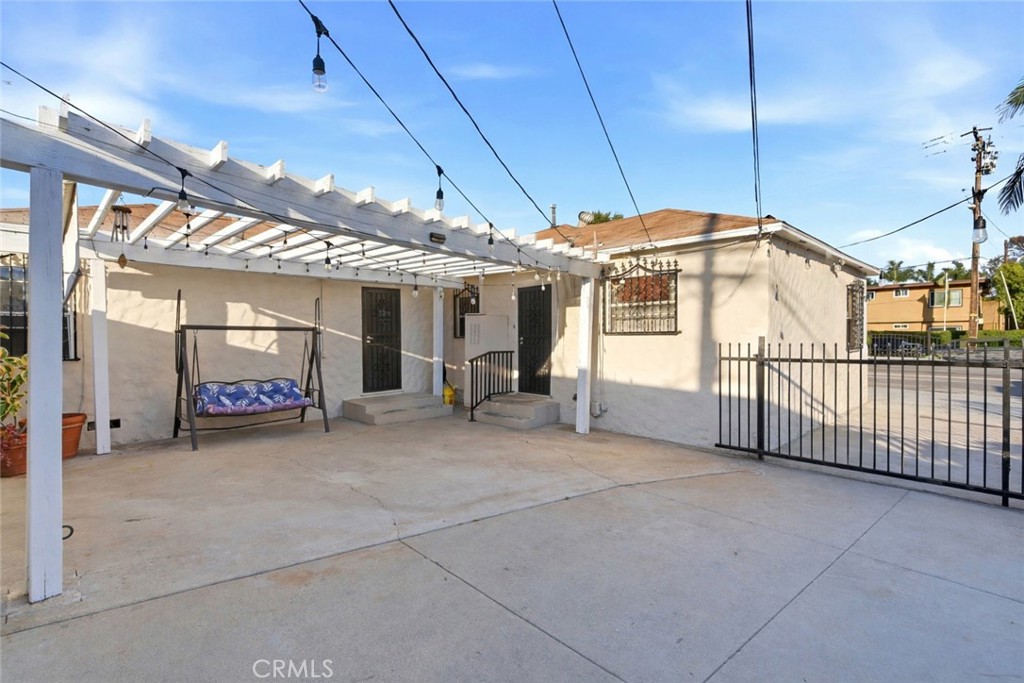10731 Wright Road South Gate, CA 90280 - Photo 29 of 35
