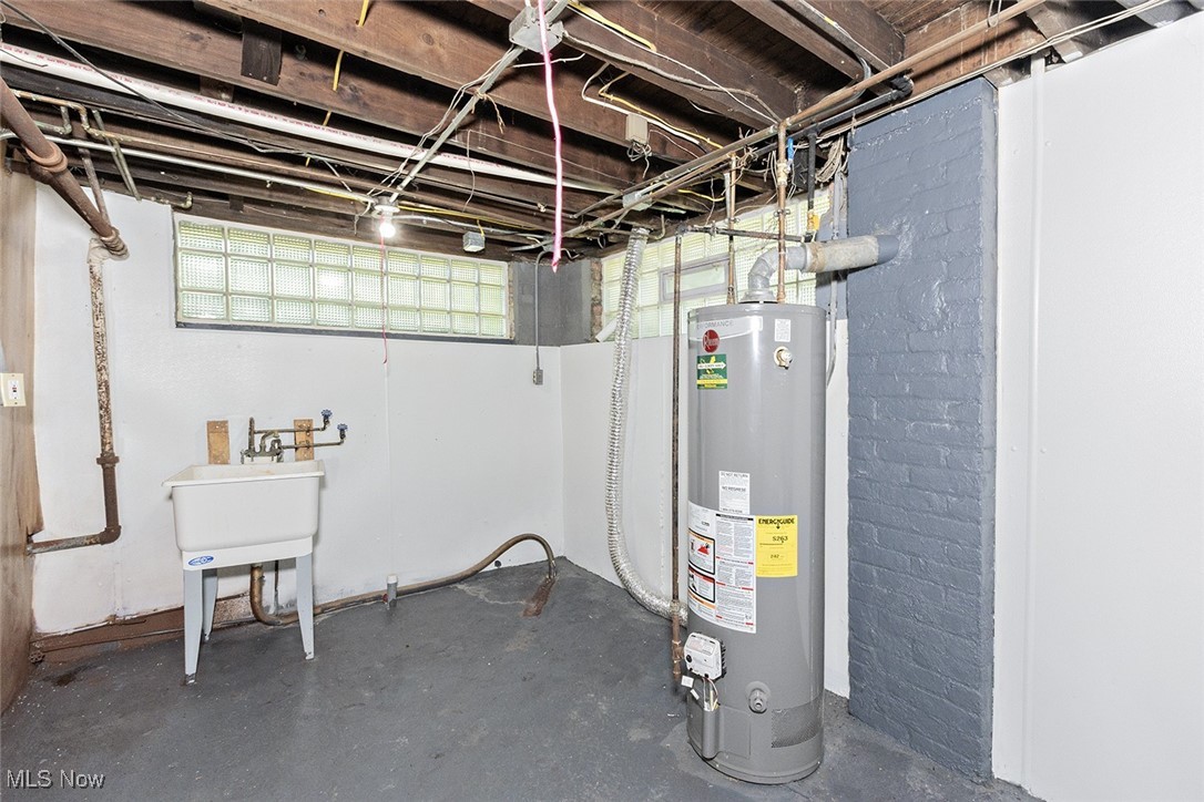 3181 Sycamore Road Cleveland, OH 44118 - Photo 36 of 41 Basement