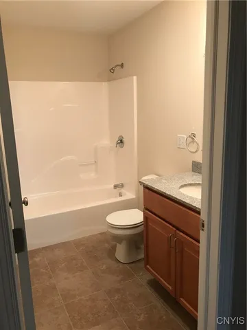 $1,850 | 5585 St Elmos Drive, Cicero, NY 13029