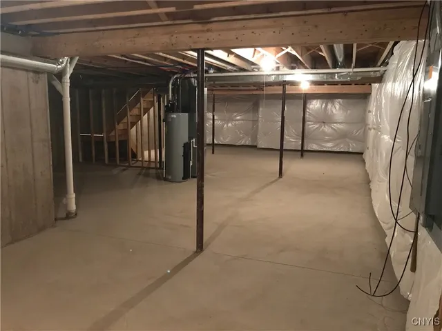 $1,850 | 5585 St Elmos Drive, Cicero, NY 13029