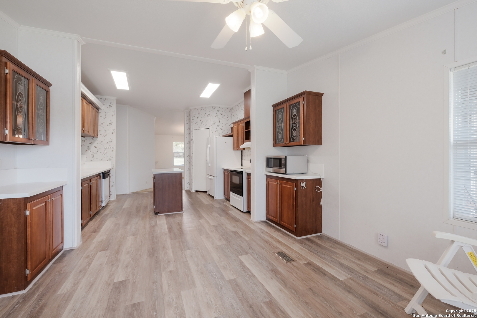 345 Derrick Drive Spring Branch, TX 78070 - Photo 11 of 32