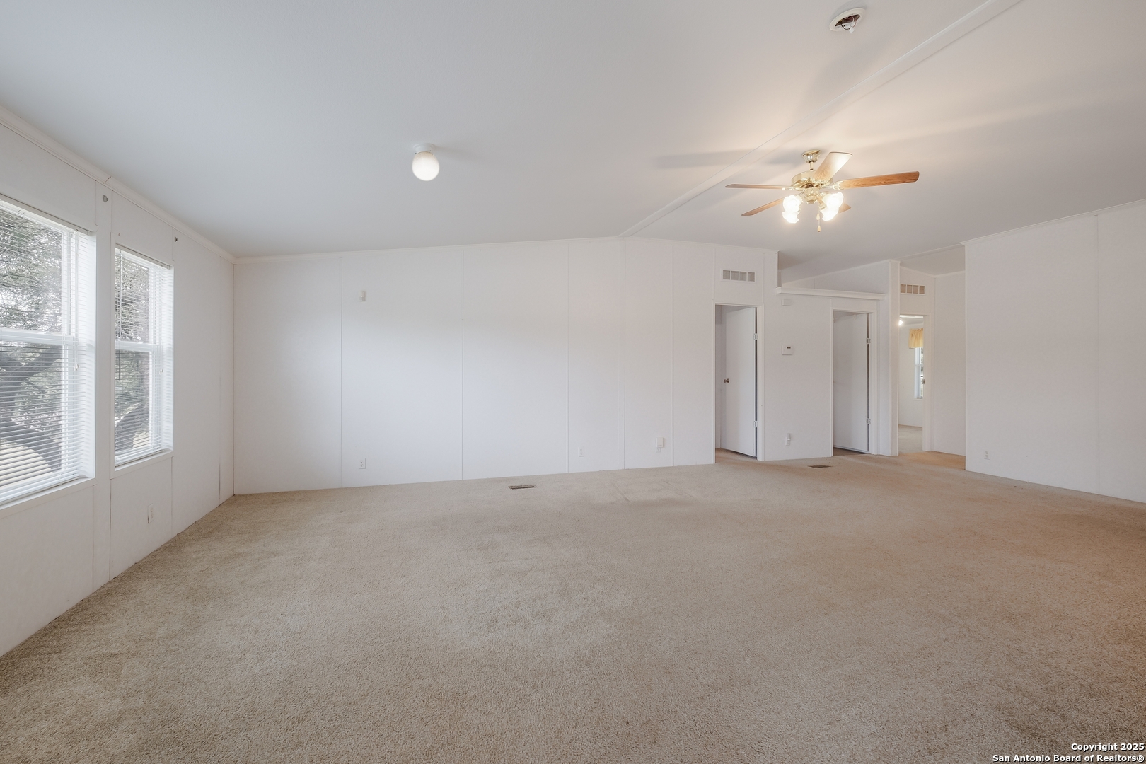 345 Derrick Drive Spring Branch, TX 78070 - Photo 12 of 32