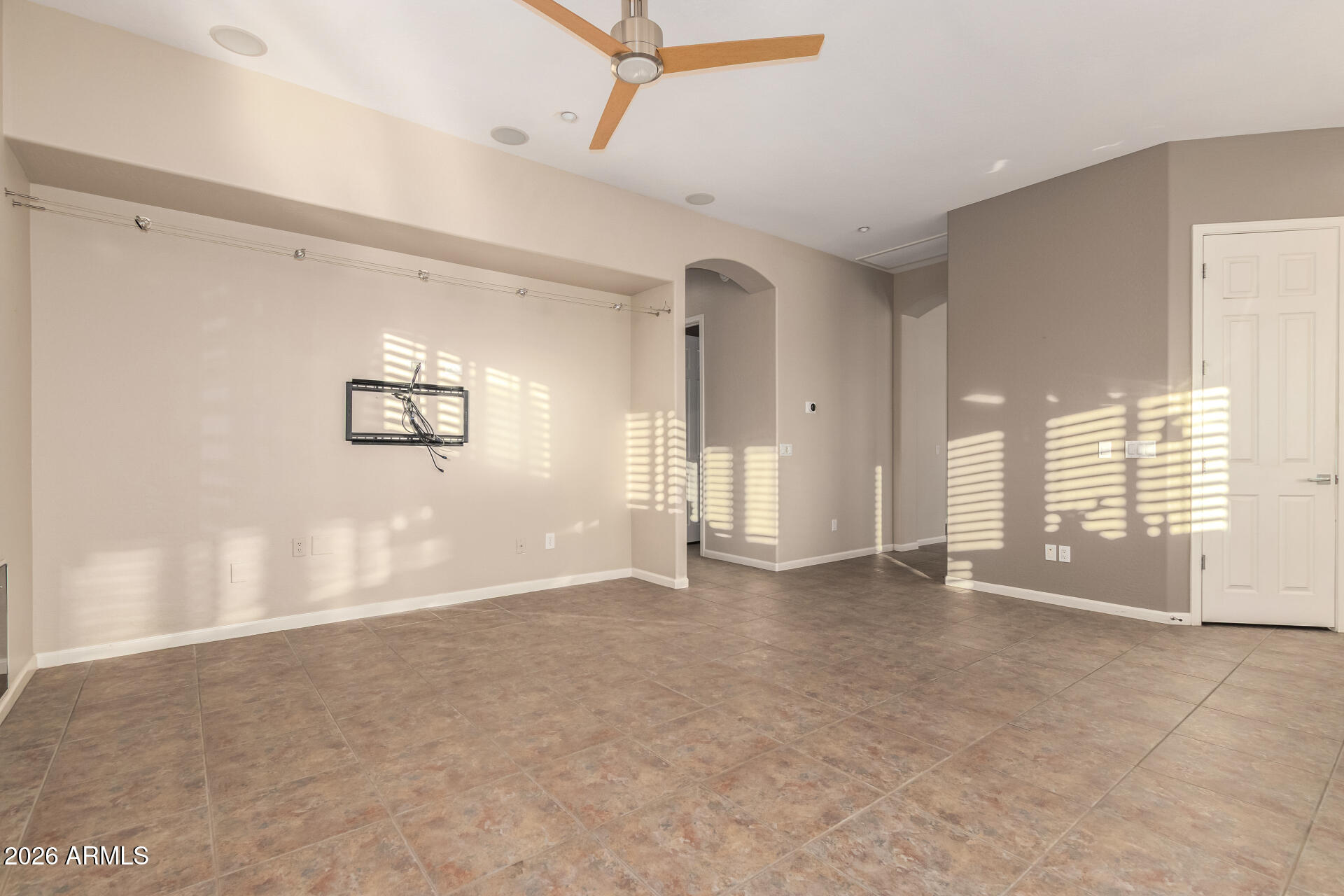 11221 East Greenway Road Scottsdale, AZ 85255 - Photo 12 of 47 Great Room