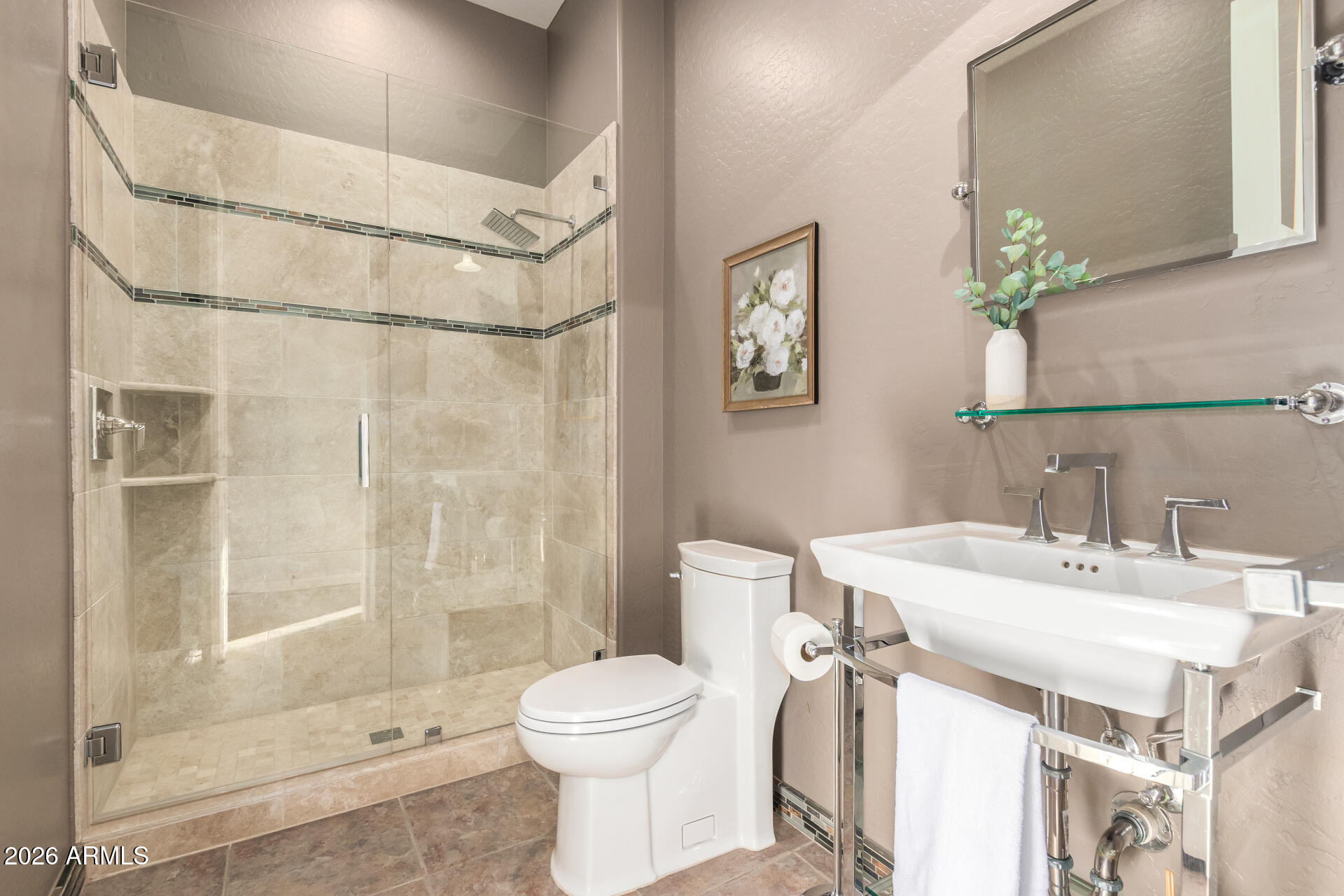 11221 East Greenway Road Scottsdale, AZ 85255 - Photo 26 of 47 2nd Full Bathroom