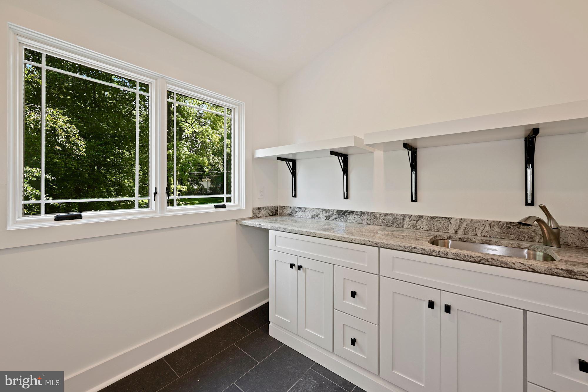 33 Robin Road Moorestown, NJ 08057 - Photo 29 of 40 2nd Floor Laundry Room