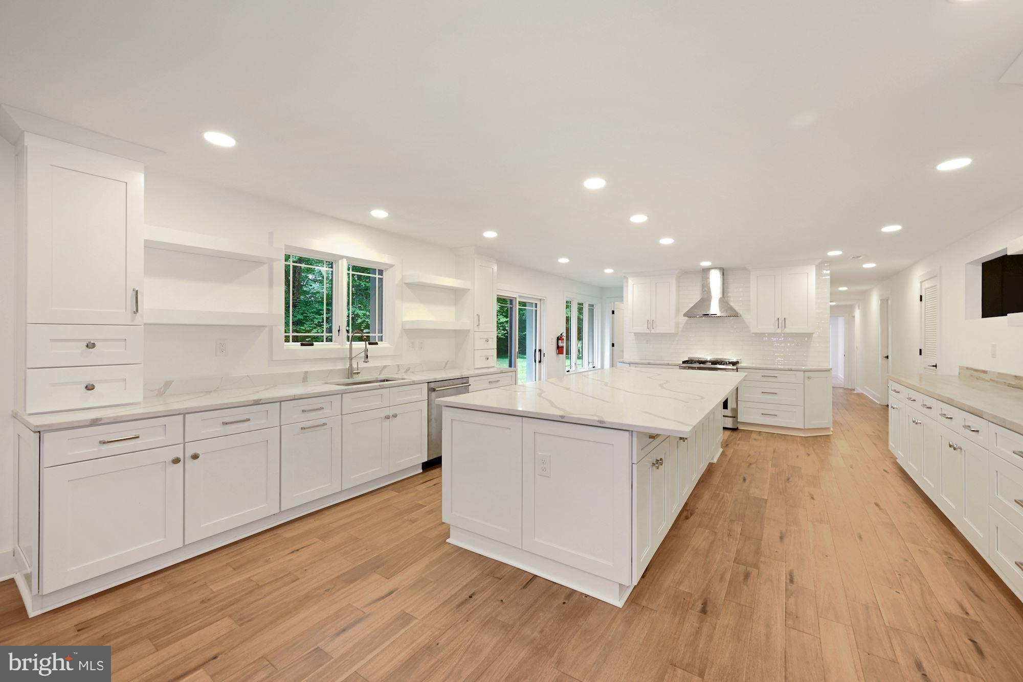 33 Robin Road Moorestown, NJ 08057 - Photo 7 of 40