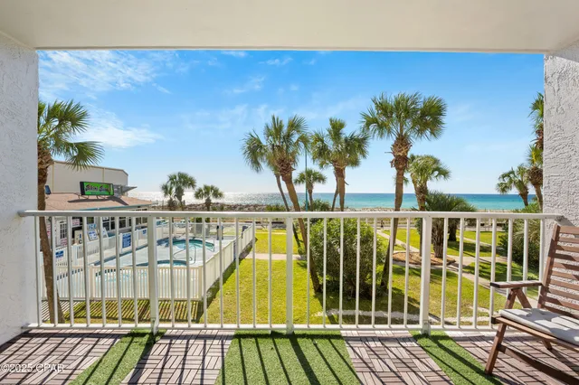 $2,100 | 8743 Thomas Drive, Unit 231, Panama City, FL 32408