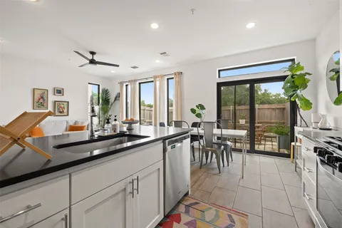 $460,000 | 6409 Berkman Drive, Unit 6, Austin, TX 78723