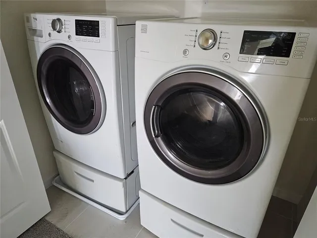 a view of empty room