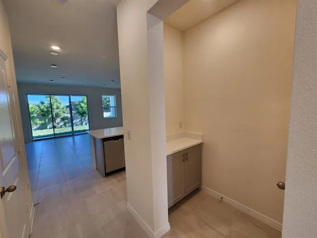 a view of an empty walk in closet