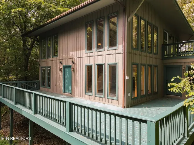 $579,500 | 2400 Burgess Falls Road, Cookeville, TN 38506