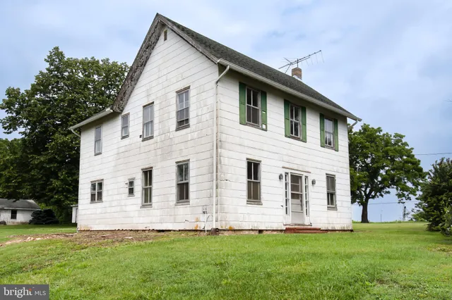 $230,000 | 26670-26680 Maple Avenue, Still Pond, MD 21667