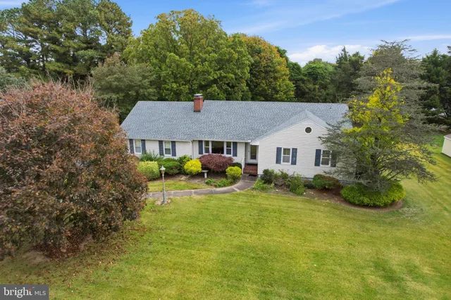 $350,000 | 794 Canterbury Road, Milford, DE 19963