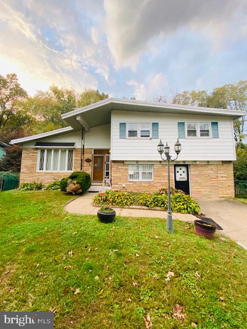 9112 Dale Road Philadelphia, PA 19115 - Photo 1 of 40 Gallery Image 1