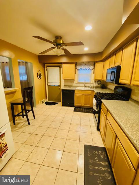 9112 Dale Road Philadelphia, PA 19115 - Photo 20 of 40 Gallery Image 20
