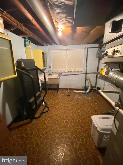 9112 Dale Road Philadelphia, PA 19115 - Photo 28 of 40 Gallery Image 28