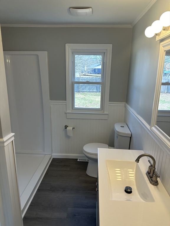 51 East Canton Circle Springfield, MA 01104 - Photo 5 of 11