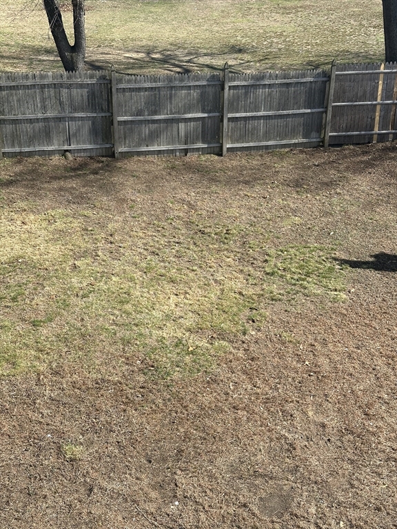 51 East Canton Circle Springfield, MA 01104 - Photo 7 of 11