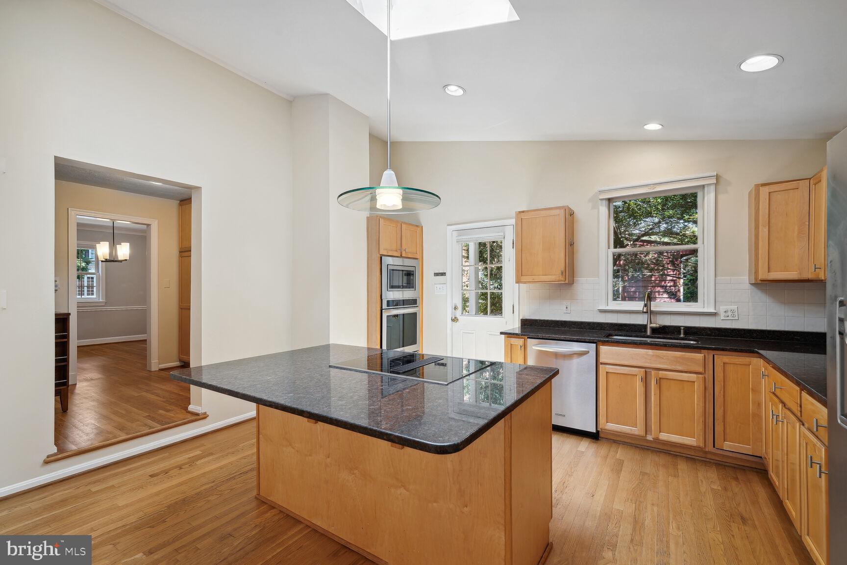 4304 Sleaford Road Bethesda, MD 20814 - Photo 10 of 28 Kitchen
