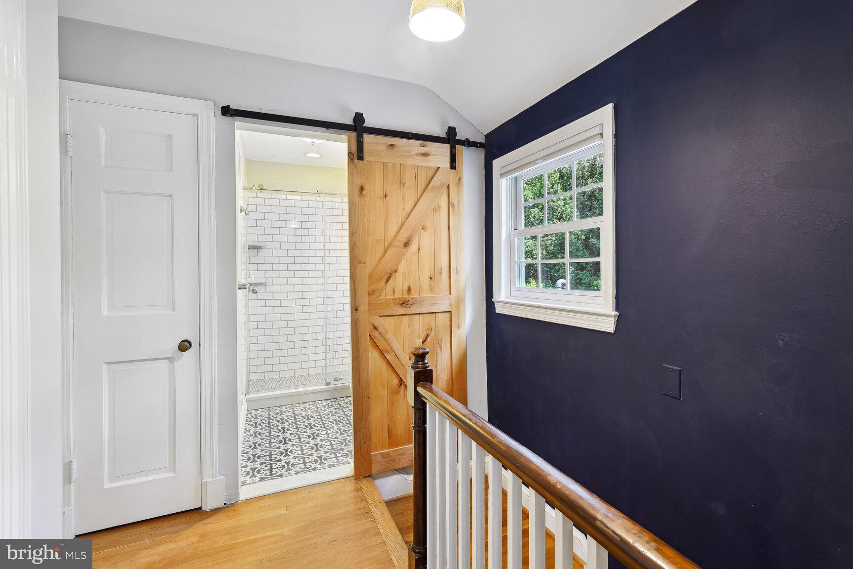 4304 Sleaford Road Bethesda, MD 20814 - Photo 15 of 28 Upstairs hallway