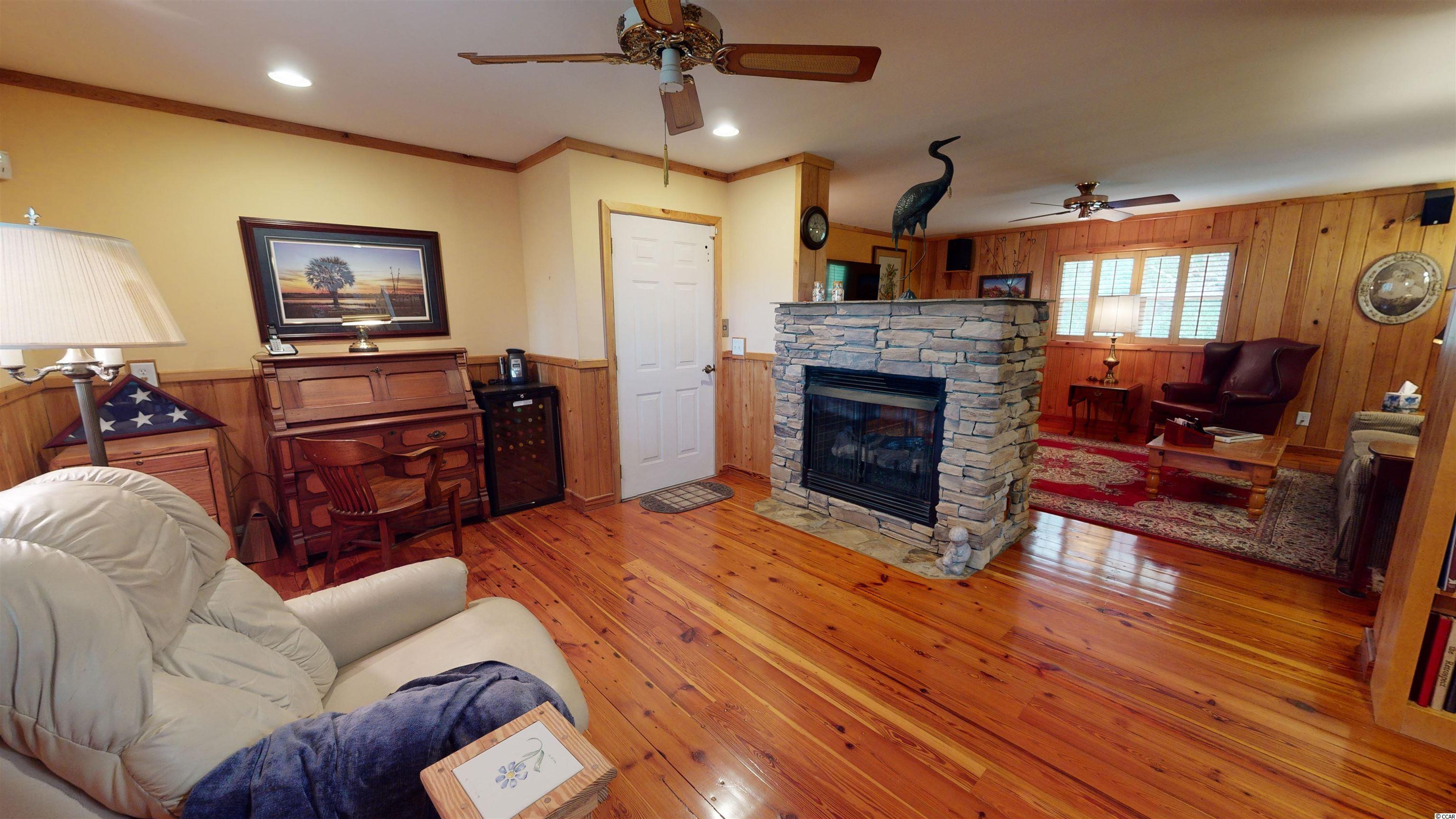 90 Watson Way Pawleys Island, SC 29585 - Photo 6 of 37 Gallery Image 6