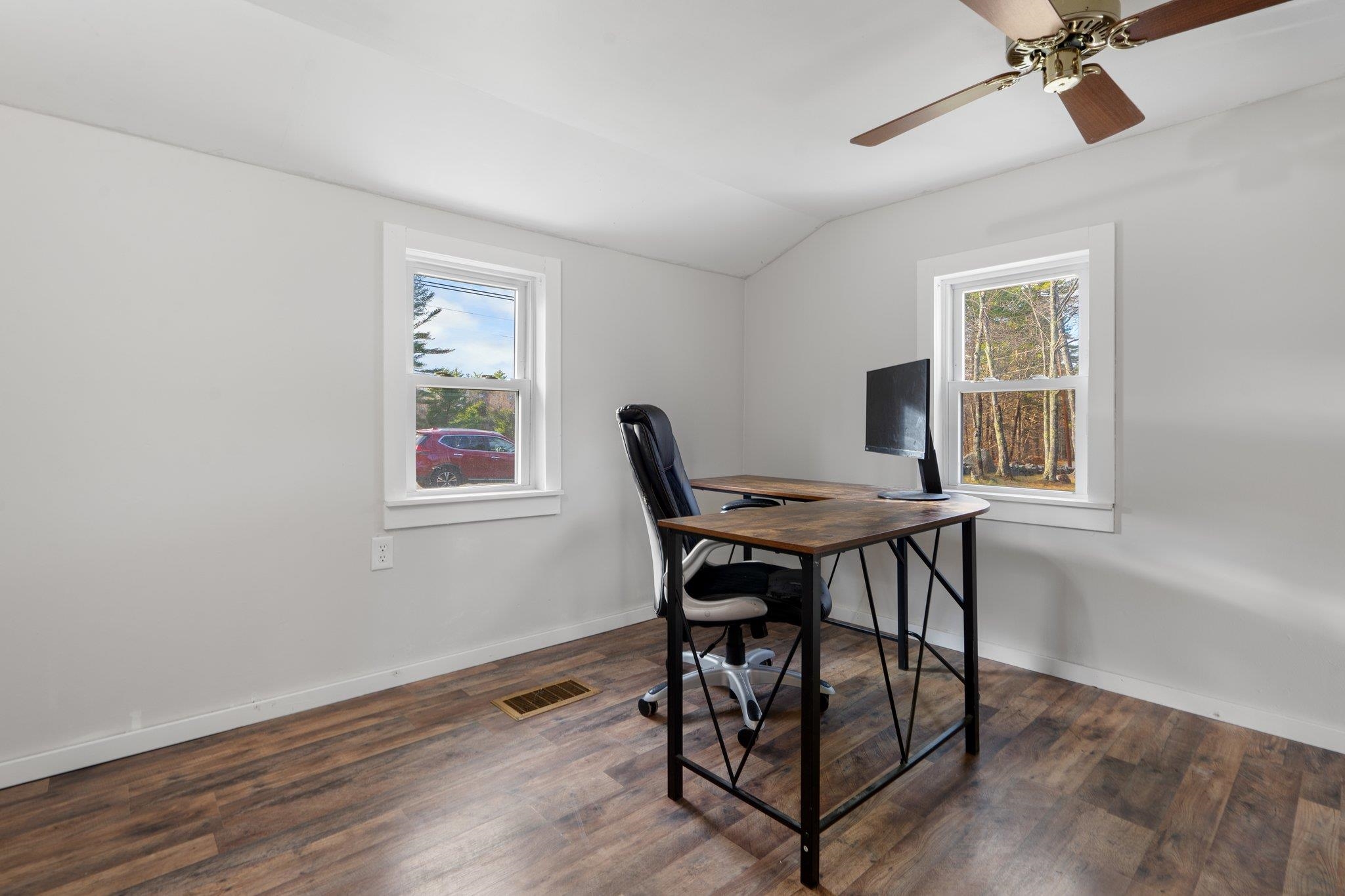 253 S Road Deerfield, NH 03037 - Photo 8 of 28 Gallery Image 8