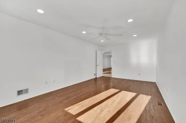 $3,750 | 48 Edgefield Drive, Morris Plains, NJ 07950