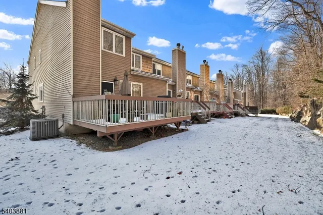 $3,750 | 48 Edgefield Drive, Morris Plains, NJ 07950