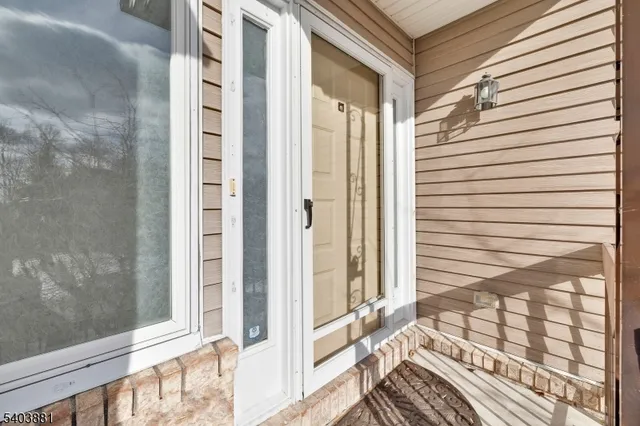 $3,750 | 48 Edgefield Drive, Morris Plains, NJ 07950