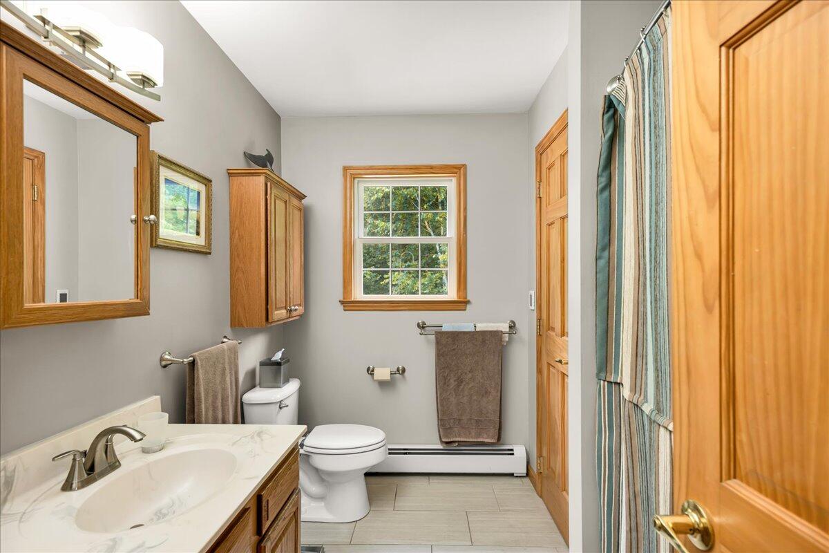 21 Bowling Green Lane Belfast, ME 04915 - Photo 34 of 98 32-21 Bowling Green Ln (31 of 97)